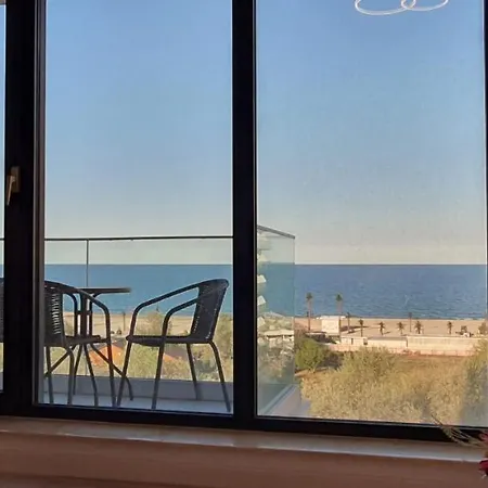 Apartamento Seafront Boutique Luxury Apartment Acces Direct La Plaja